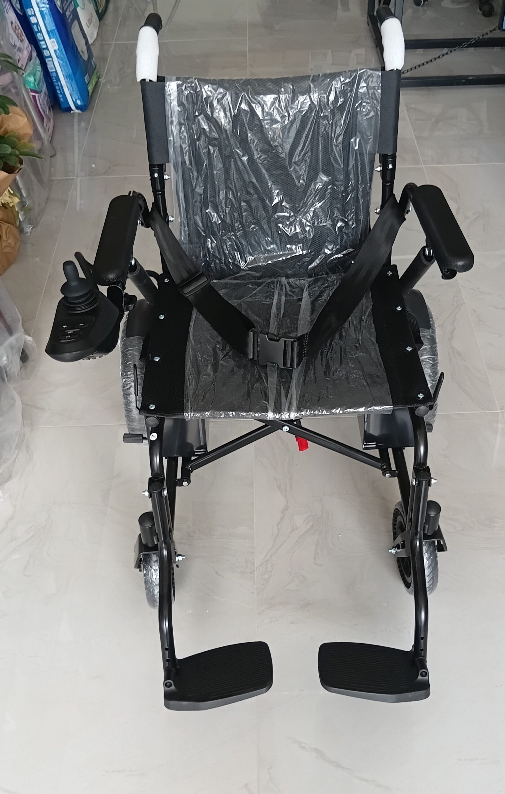 Fuhassan FH 105 Akülü Tekerlekli Sandalye - Görsel 2